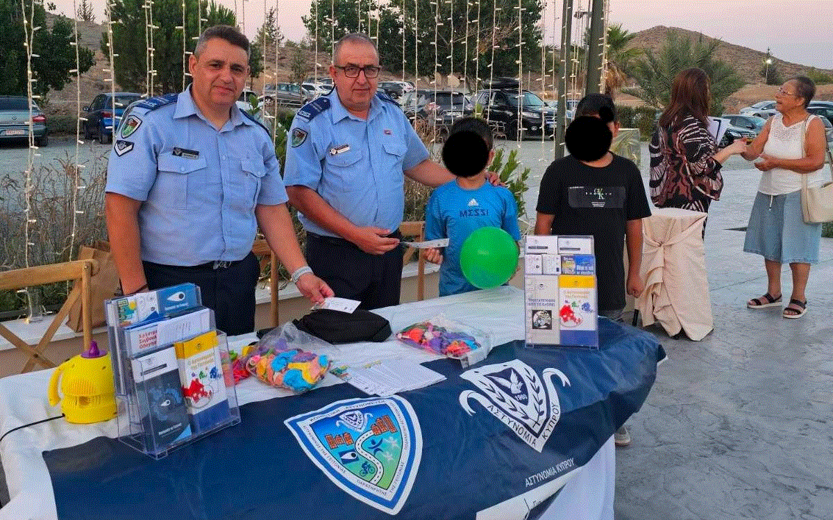 Η Κοινοτική Αστυνομία Λάρνακας στη γιορτή της Πολύτεκνης Οικογένειας στη κοινότητα Αβδελλερού Η Κοινοτική Αστυνομία Λάρνακας στη γιορτή της Πολύτεκνης Οικογένειας στη κοινότητα Αβδελλερού