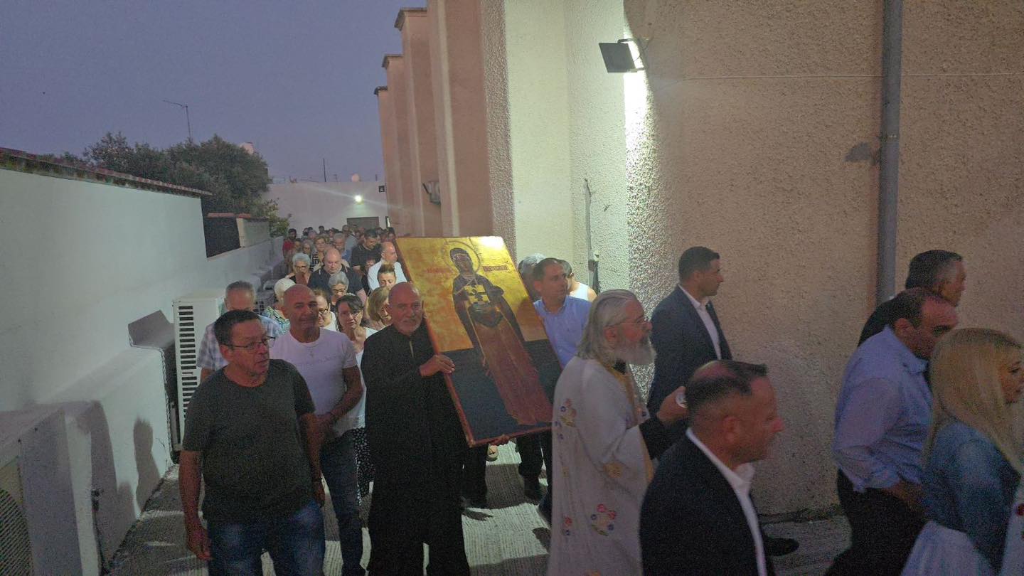 Από την γιορτή της Πολιούχου Αγίας Παρασκευής στο Δ.Δ. Λιβαδιών στην παρουσία αξιωματούχων και πλήθος κόσμου (φώτο)