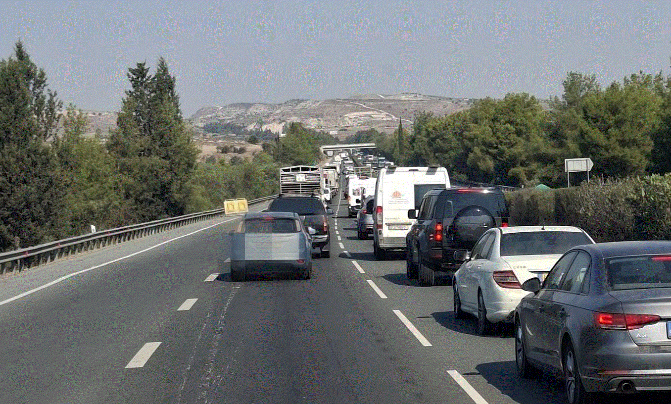 Οδηγοί Προσοχή: Τροχαίο προκάλεσε κυκλοφοριακό χάος στον αυτοκινητόδρομο Λευκωσίας – Λεμεσού