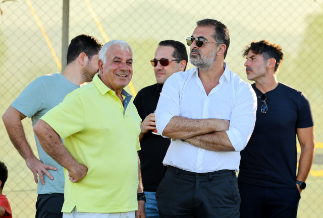 Αγιασμός, αποθέωση και στο βάθος… Παρτίζαν στην ΑΕΚ (φωτορεπορτάζ)