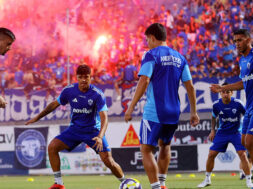anorthosi-proponhsh-kosmos