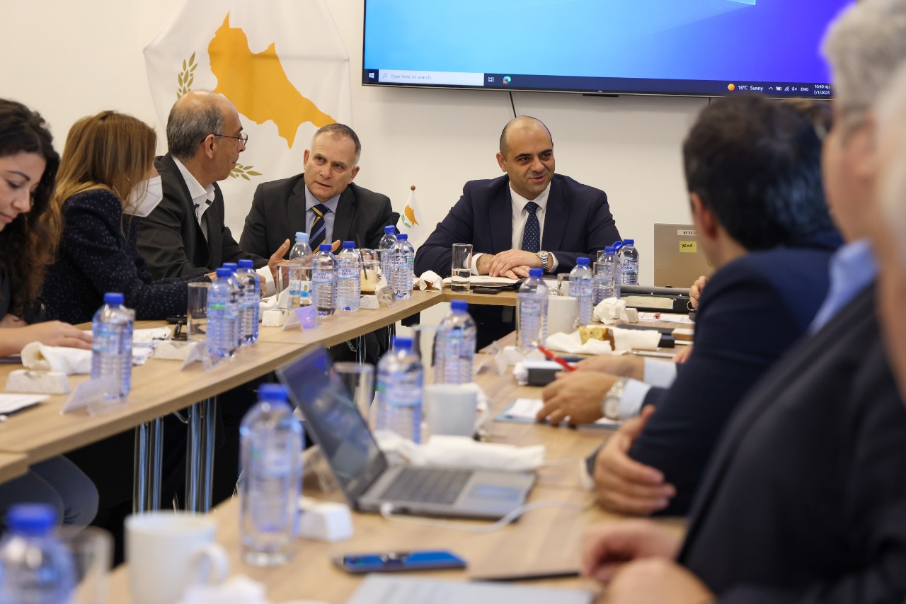 Νέα πανσυνδικαλιστική στα γραφεία της ΣΕΚ για την ΑΤΑ