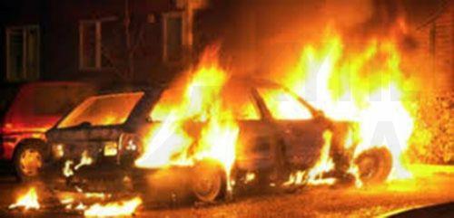 Φωτιά σε φορτηγό 48χρονου τα ξημερώματα