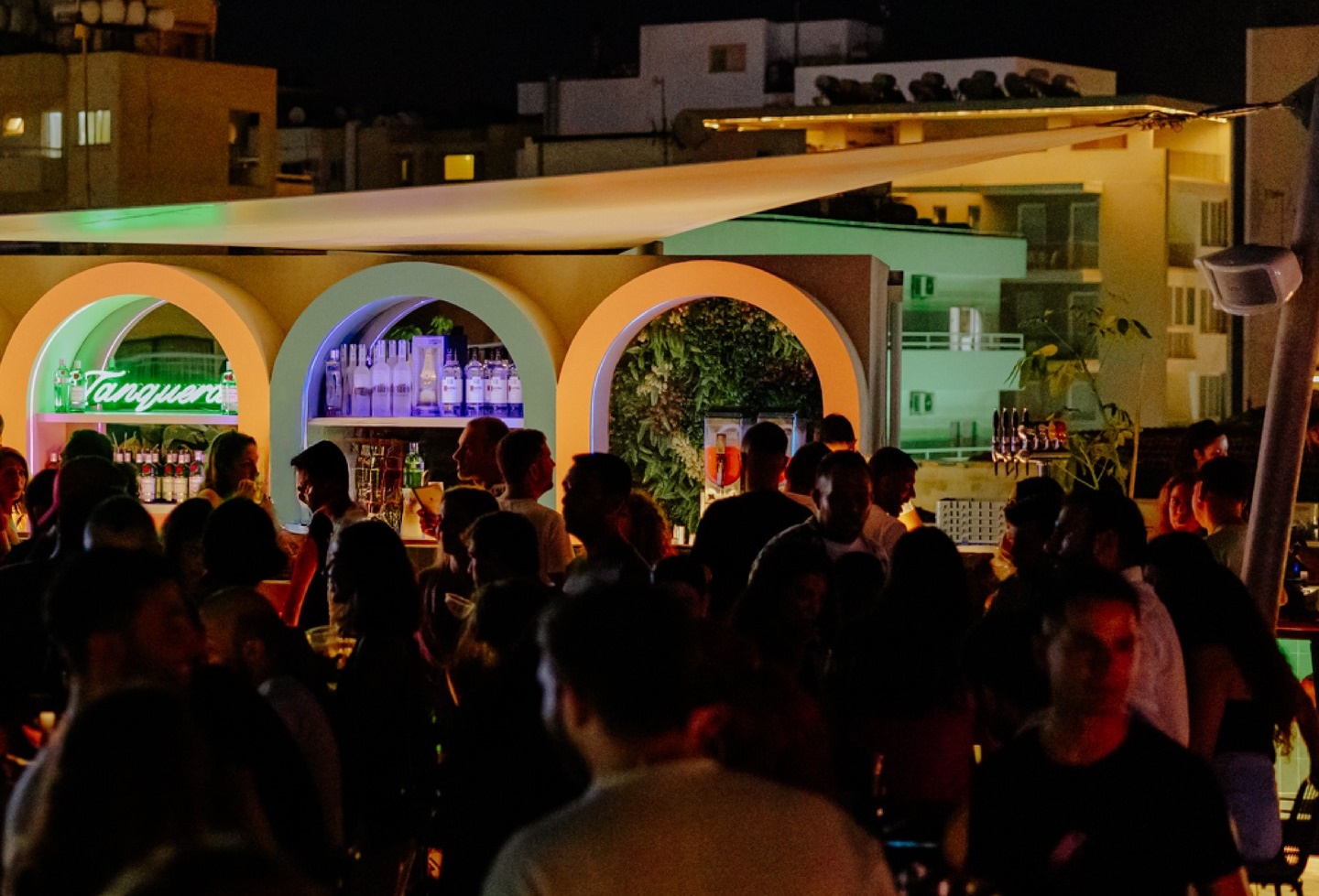 Paws & Pour: Στο Cuckoo Rooftop απολαμβάνεις ένα signature κοκτέιλ για καλό σκοπό Paws & Pour: Στο Cuckoo Rooftop απολαμβάνεις ένα signature κοκτέιλ για καλό σκοπό