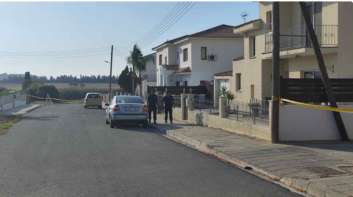 Σαρωτικές έρευνες του ΤΑΕ Λάρνακας μετά την απόπειρα φόνου στη Πύλα (φώτο)
