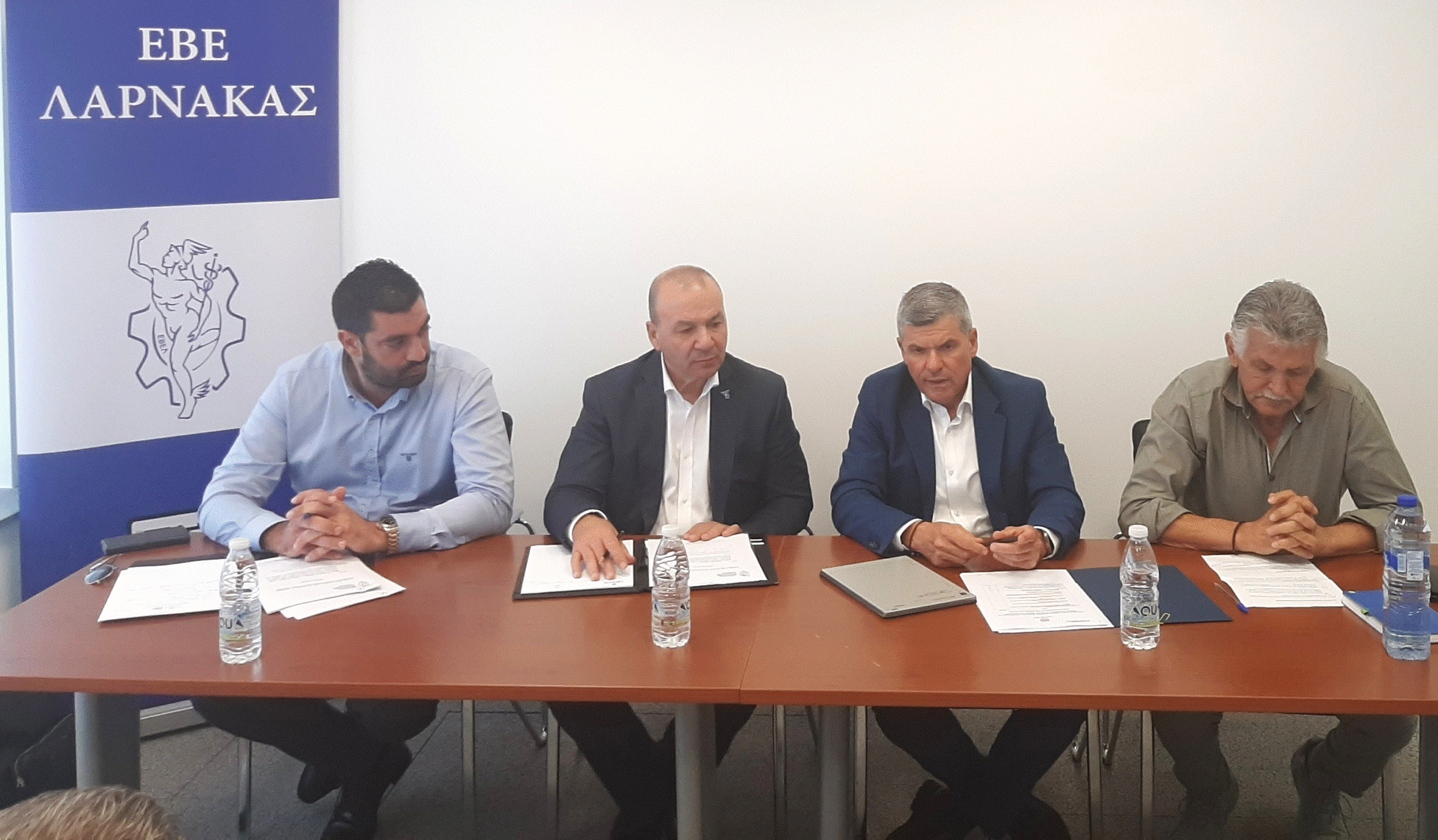 Συνάντηση EBE Λάρνακας μαζί με τον Υπουργό Ενέργειας Γιώργο Παπαναστασίου (φώτο)