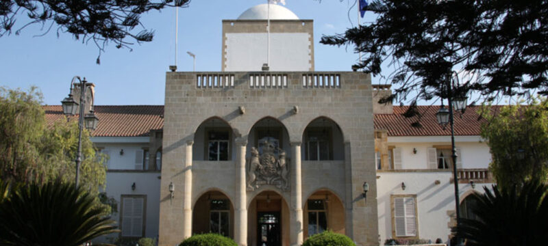 προ