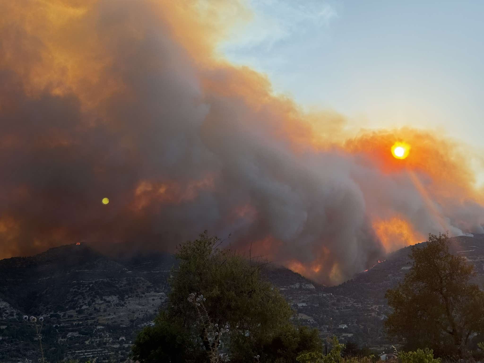Στις πυρόπληκτες περιοχές οι εμπειρογνώμονες από ΗΠΑ, ποια είναι η υπηρεσία ATF που θα ρίξει φως στην πυρκαγιά