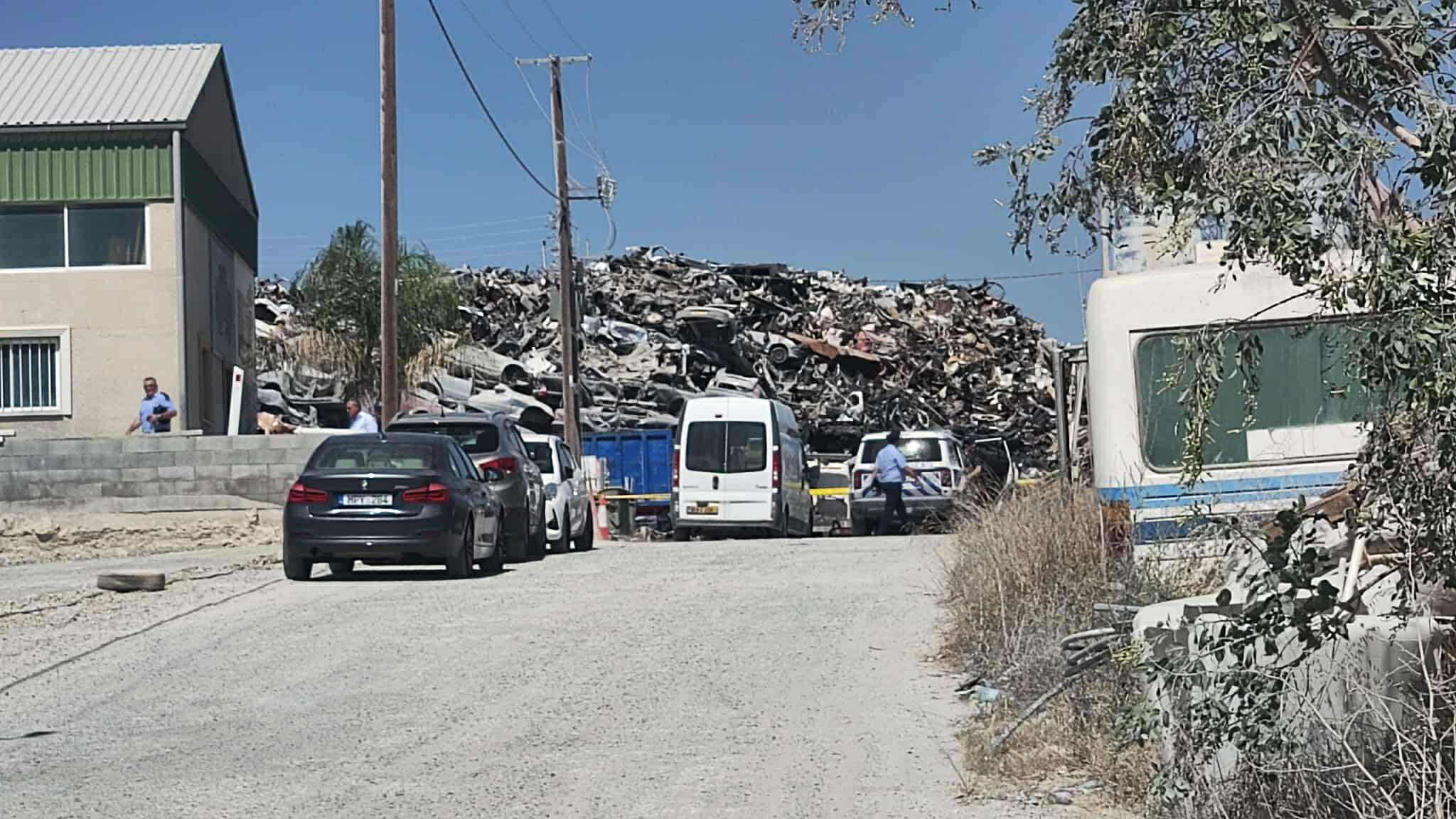 Έκρηξη σε εργοστάσιο στην Αραδίππου: Χειρουργήθηκαν οι τραυματίες – Έρευνες για το πυρομαχικό Έκρηξη σε εργοστάσιο στην Αραδίππου: Χειρουργήθηκαν οι τραυματίες – Έρευνες για το πυρομαχικό