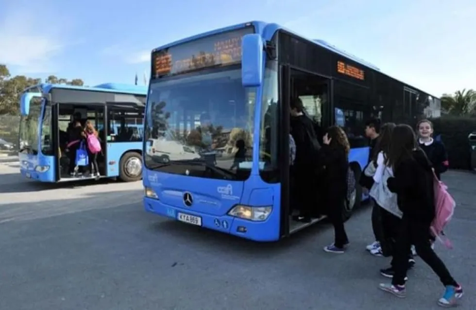 Υπουργικό: Στα €5 το μηνιαίο ειδικό μαθητικό κόμιστρο, στα €30 το ετήσιο