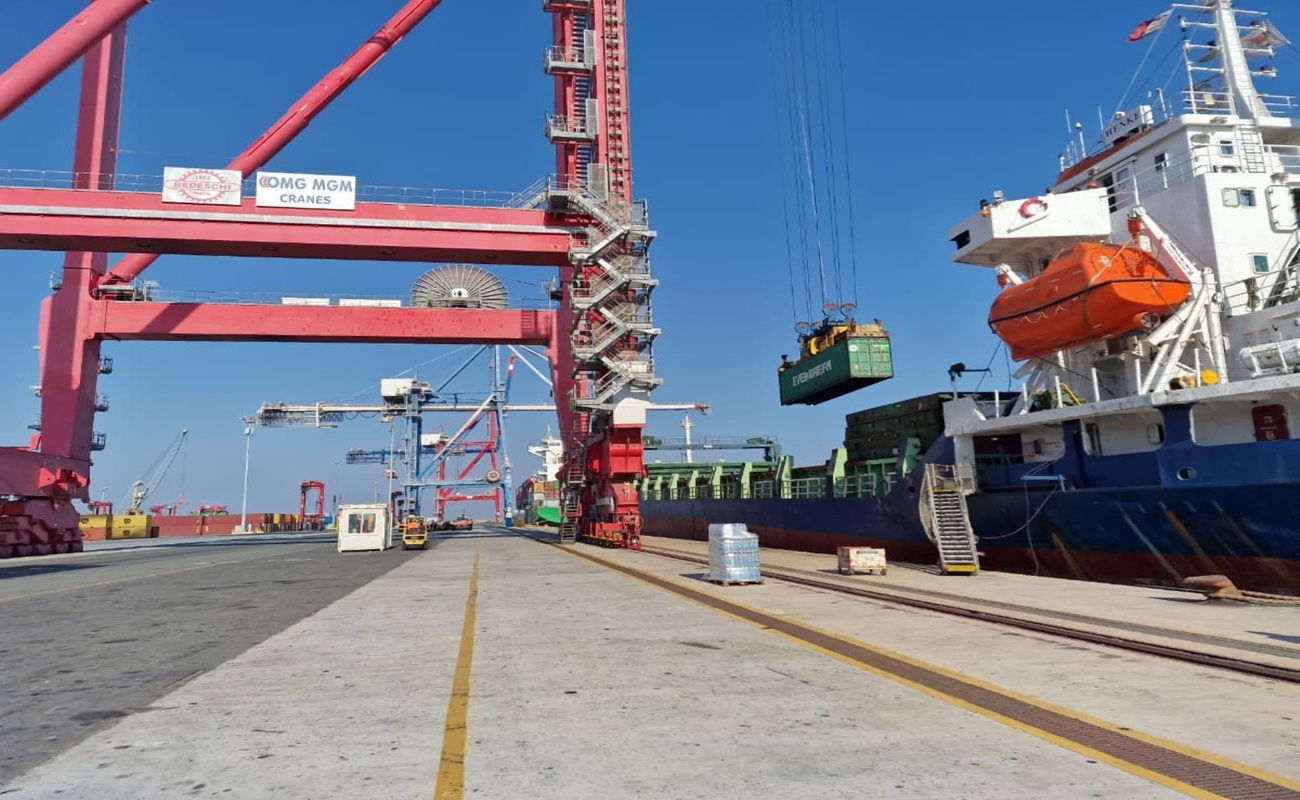 ΥΠΕΞ: Ανθρωπιστική αποστολή 1.200 τόνων από Λεμεσό προς Γάζα   (βίντεο)