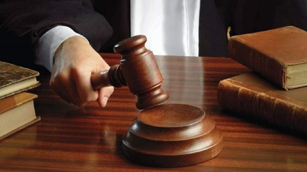 Στη φυλακή η 54χρονη λογίστρια για την κλοπή των €3,2 εκατομμυρίων – Τι ποινή επέβαλε σε εκείνη και στον σύζυγό της το Κακουργιοδικείο