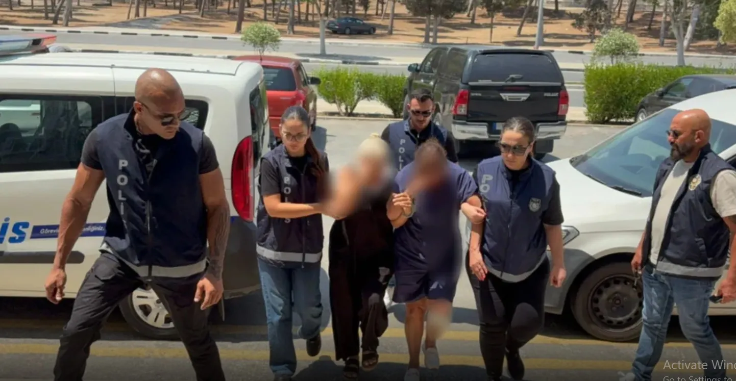 Τ/κ ΜΜΕ για σύλληψη πέντε Ε/κ: «Όλα είναι απάτη, η εντολή είναι άνωθεν»