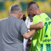 roberz-romperz-traumatismos-aek