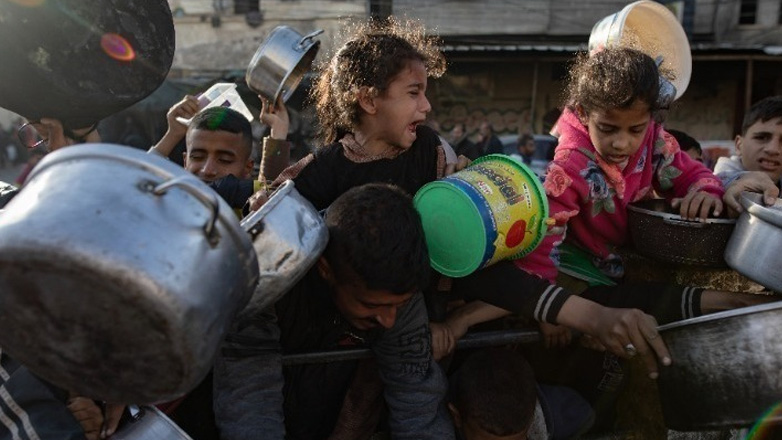 UNRWA: Tα υποσιτισμένα παιδιά στη Γάζα τριπλασιάστηκαν από τον Μάρτιο UNRWA: Tα υποσιτισμένα παιδιά στη Γάζα τριπλασιάστηκαν από τον Μάρτιο