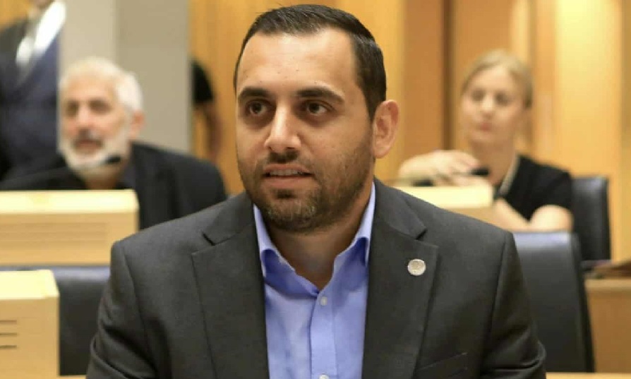 Αποστόλου: Προτεραιότητα η ποιοτική εκπαίδευση των παιδιών στο Παιδογκολογικό – Στη Βουλή η συζήτηση