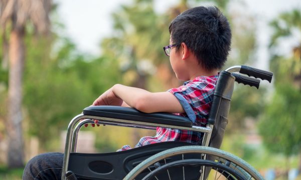 Σκάνδαλο με τα αναδρομικά παιδιών με αναπηρία – Πόρισμα καταπέλτης Επιτρόπου Σκάνδαλο με τα αναδρομικά παιδιών με αναπηρία – Πόρισμα καταπέλτης Επιτρόπου