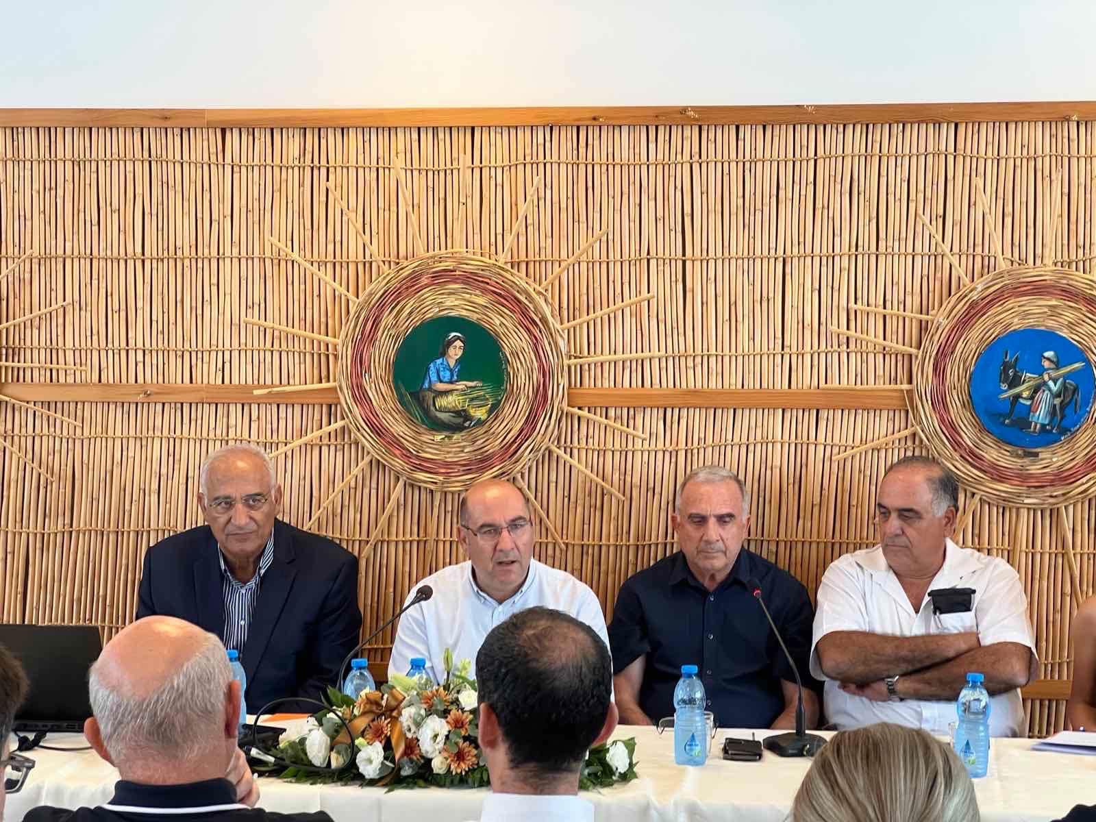 Yπεγράφηκε η σύμβαση για το έργο «Ανάπλαση μέρους της Λεωφόρου Μακαρίου στα Λιβάδια» Λάρνακας