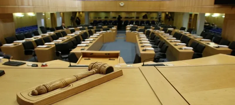 6th_house_of_new_representatives_1024x636-thumb