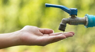 NERO-YDREYSH-DIAKOPH-1000×570-1-768×438