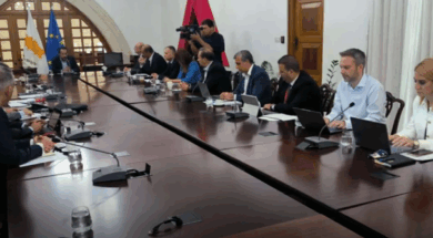 YΠ. ΟΙΚΟΝΟΜΙΚΩΝ