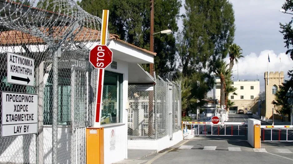 Κατάδικος κατήγγειλε βιασμό από δύο κρατούμενους στις Κεντρικές Φυλακές