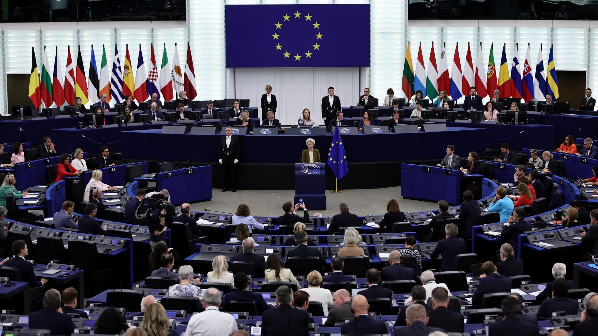 Επί τάπητος πέντε θέματα φορολογικής πολιτικής- Τι θα συζητηθεί στη βουλή με Υποεπιτροπή ΕΚ
