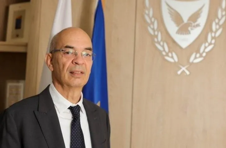 Υπέγραψε σύμβαση το Υπ.Μεταφορών για μελέτη αξιολόγησης της οδικής ασφάλειας