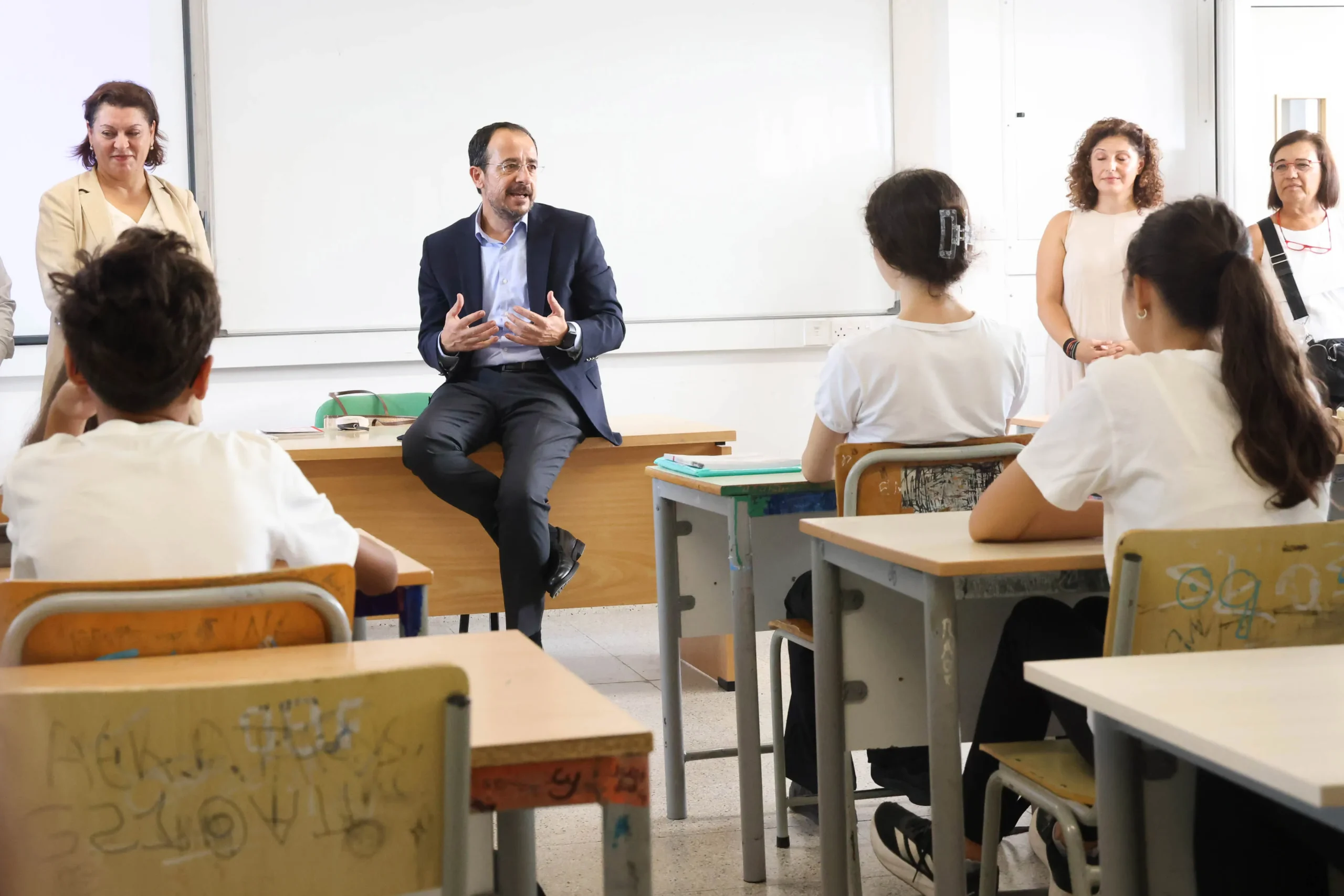 Εξαγγελία ΠτΔ: Αθλητικό Γυμνάσιο στην ελεύθερη Αμμόχωστο – Η Υπουργός Παιδείας στο Α΄ Δημοτικό Σχολείο Ξυλοτύμπου