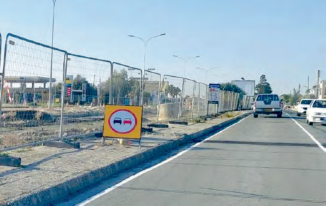 Καθυστερήσεις στα έργα των δρόμων Δερύνειας – Σωτήρας και Λάρνακας – Δεκέλειας (Γ΄ φάση)
