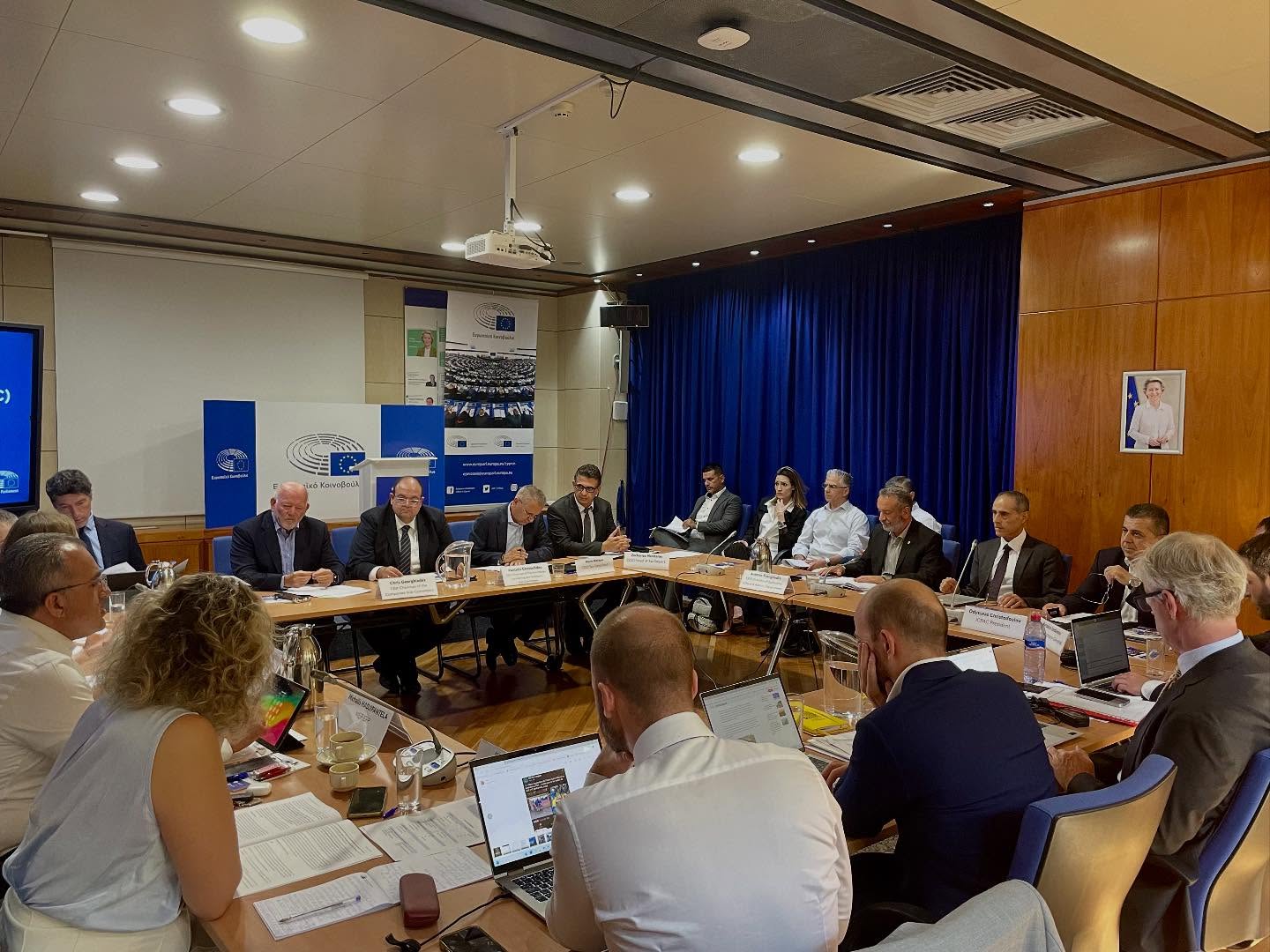 «Πράσινο» από ΕΕ για τη φορολογική μεταρρύθμιση