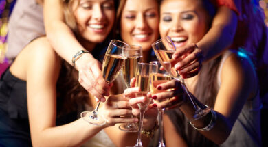 ladies-night-out-clubbing
