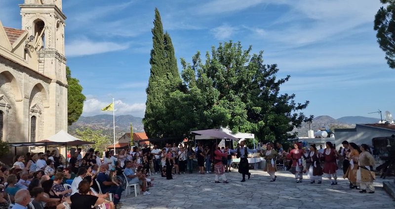 Με δωρεάν ζιβανία και ππαλουζέ τo Φεστιβαλ Φεστιβάλ Λαϊκής Τέχνης και Κυπριακής Παράδοσης στο Αλεθρικό