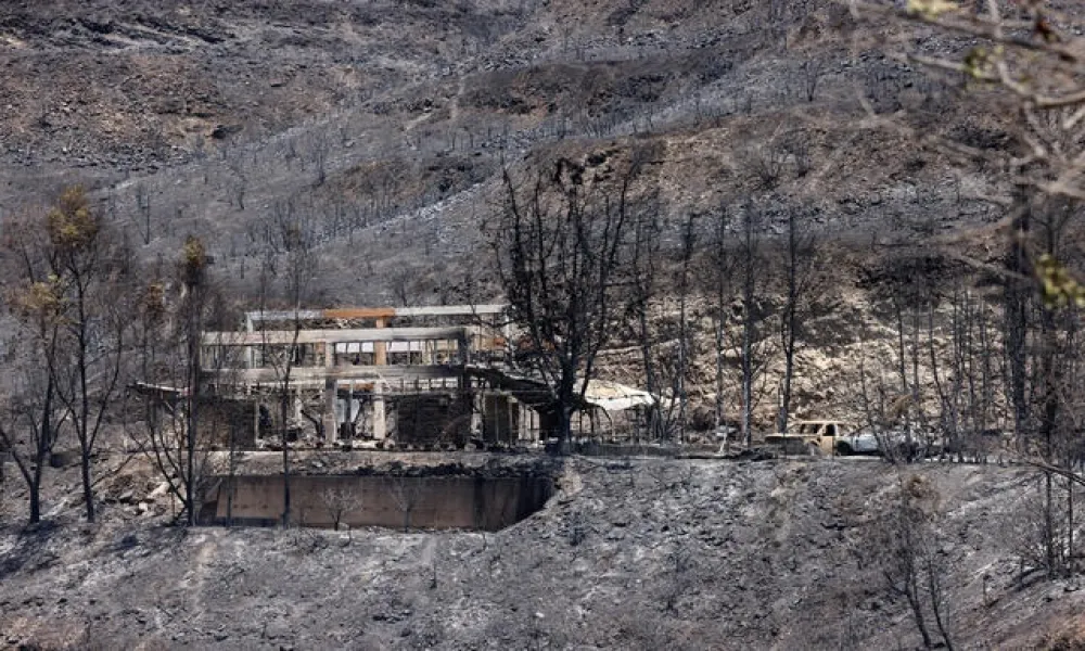Οικονομική στήριξη στις πυρόπληκτες κοινότητες από Υφυπουργείο Πολιτισμού