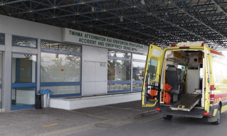 Μάχη για να κρατηθεί στη ζωή δίνει ο 17χρονος που παρασύρθηκε πεζός από 20χρονη οδηγό – Υπέστη αιμορραγία στους πνεύμονες και στη κοιλιακή χώρα και κατάγματα στα πόδια