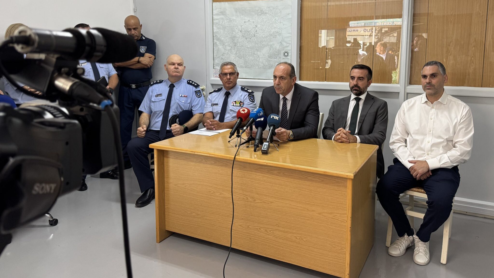 «Kατεβαίνουν» ΜΜΑΔίτες και Ζητάδες στο κέντρο της Λευκωσίας ενόψει της λειτουργίας πανεπιστημίων
