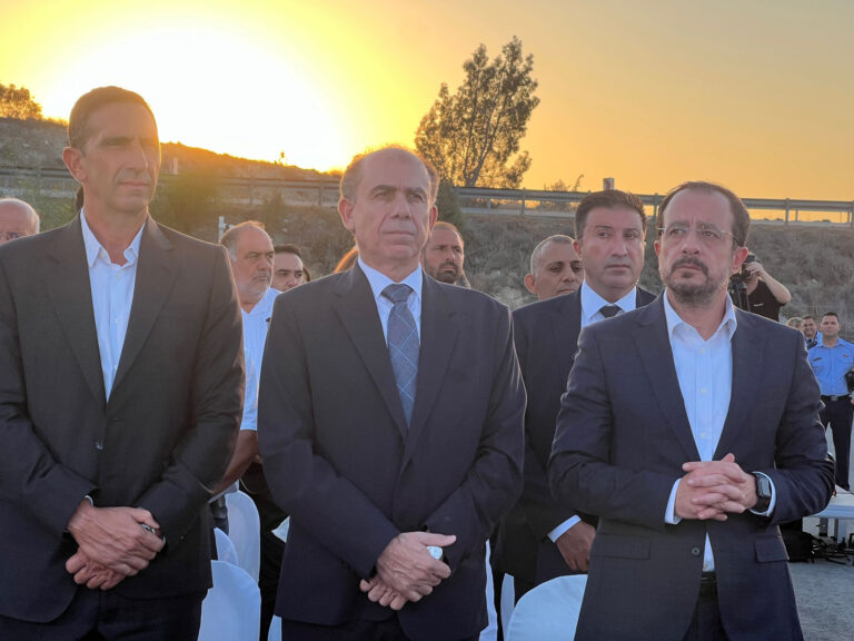 Η απεργία δεν λύνει κανένα πρόβλημα λέει ο ΠτΔ και καλεί σε διάλογο για την ΑΤΑ
