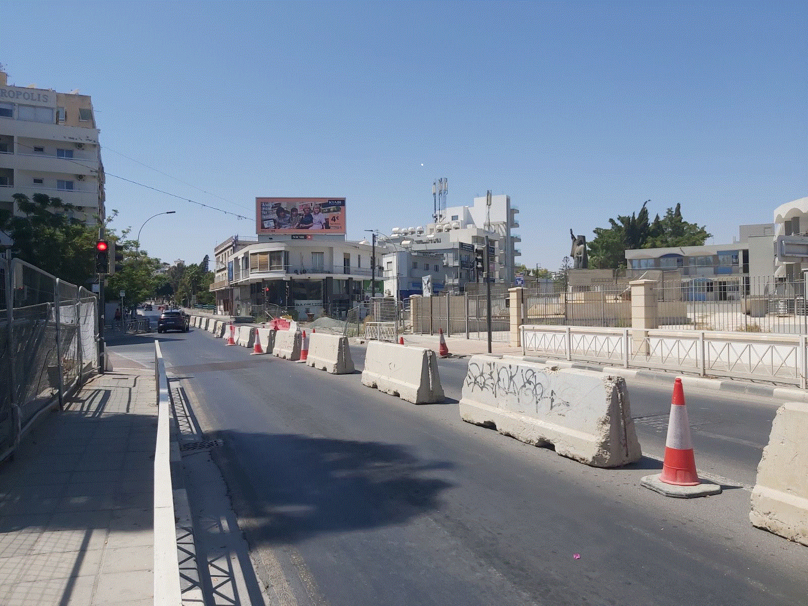 Μπήκε και η λεωφόρος Γρηγόρη Αυξεντίου στη Λάρνακα στην εξίσωση για το έργο «Ανάπλασης Πλατειών Ακρόπολης – Αλκής» Μπήκε και η λεωφόρος Γρηγόρη Αυξεντίου στη Λάρνακα στην εξίσωση για το έργο «Ανάπλασης Πλατειών Ακρόπολης – Αλκής»