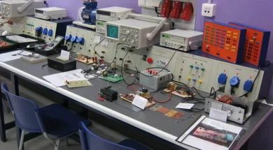 Σχολή-Ηλεκτρολόγων-Εργαστήριο-3-1