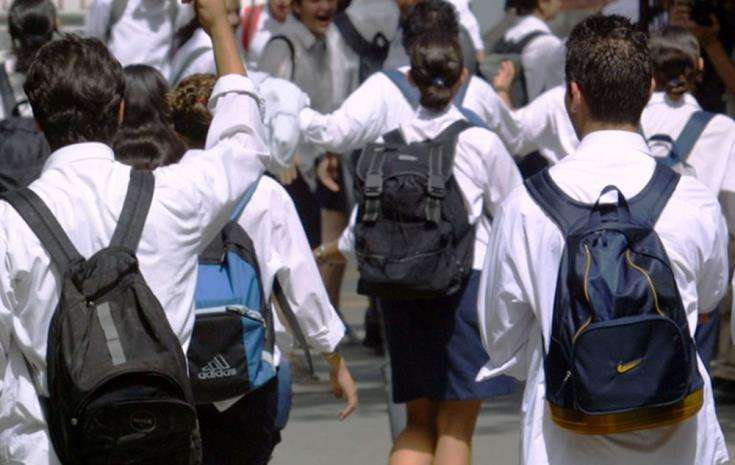 Στόχος η στροφή στις δεξιότητες τη νέα σχολική χρονιά λέει ο ΚΕ