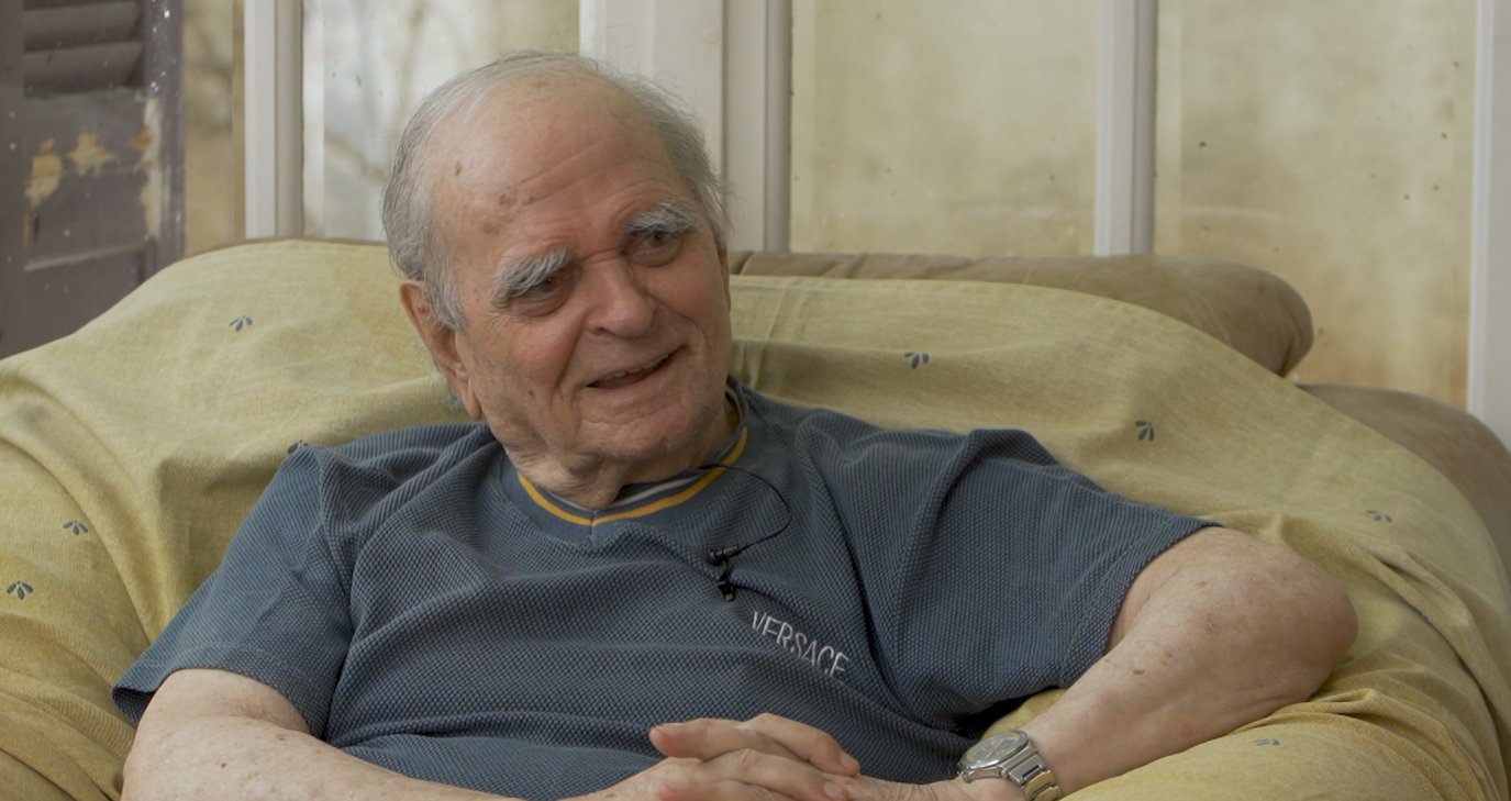 «Με τους στίχους σου Λευτέρη»: Ο μύθος Λευτέρης Παπαδόπουλος ζωντανεύει στη σκηνή της Λάρνακας