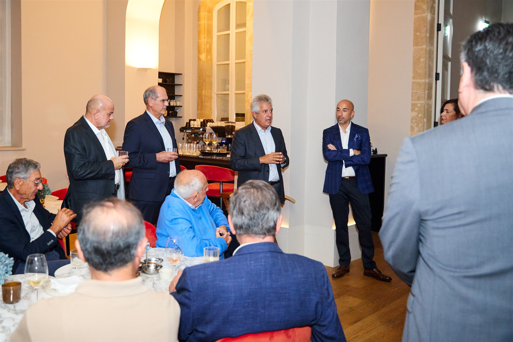 Ο Θάνος Μιχαηλίδης, CEO Thanos Hotels και Πρόεδρος ΠΑΣΥΞΕ δεξιώθηκε τους CIM Honorary Fellows και το Advisory Board