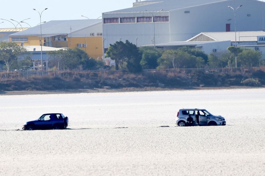 Κόλλησε για το τέλειο ηλιοβασίλεμα: Η φωτογραφία που στοίχισε ακριβά