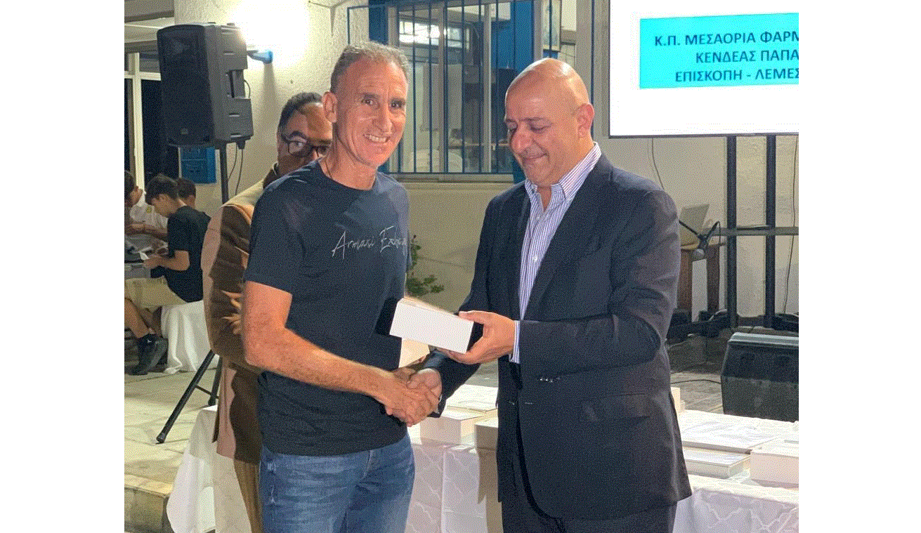 Εκδήλωση για τα 50χρόνα του αθλητικού προσφυγικού σωματείου Ποσειδώνας Λάρνακας στην παρουσία του προέδρου της ΚΟΠ Χάρη Λοϊζίδη