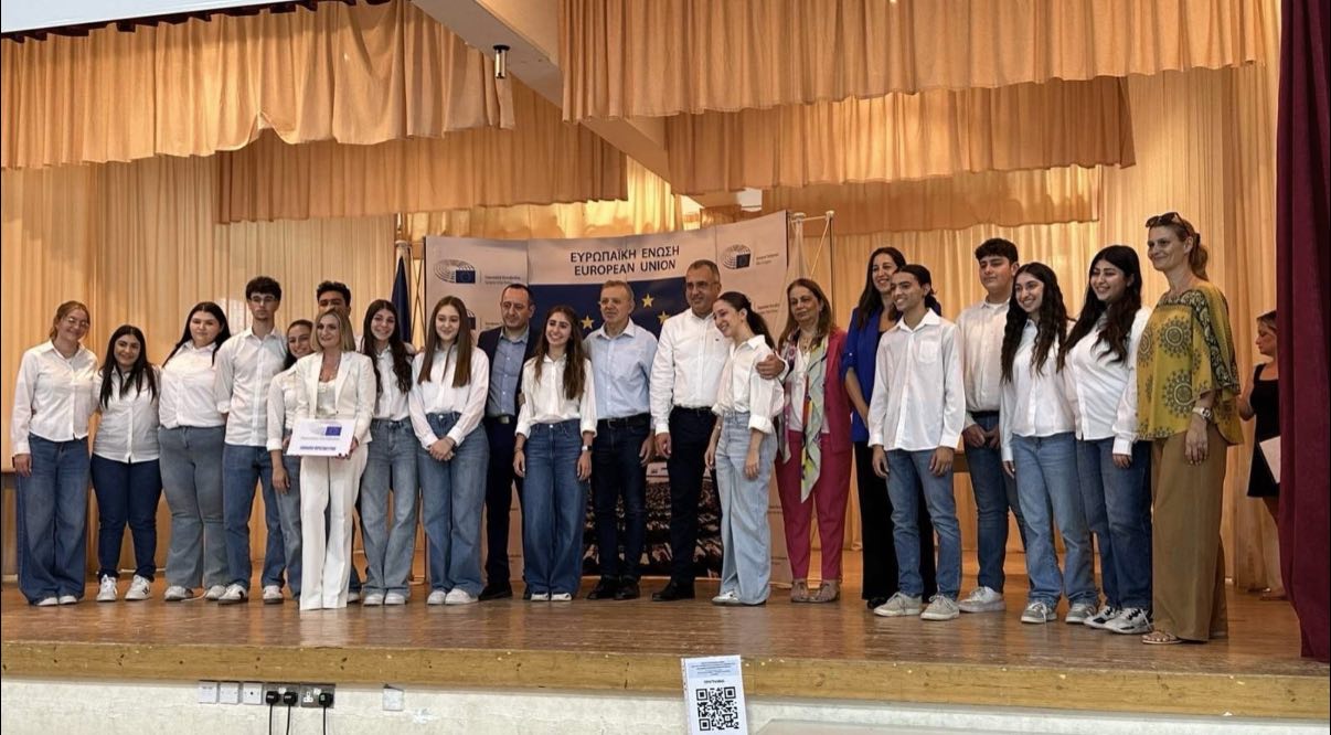 2ο Βραβείο σε Παγκύπριο Διαγωνισμό του Λυκείου Αγίου Γεωργίου Λάρνακας Παραγωγής Σύντομου Βίντεο 2024 – 2025  (φώτο)