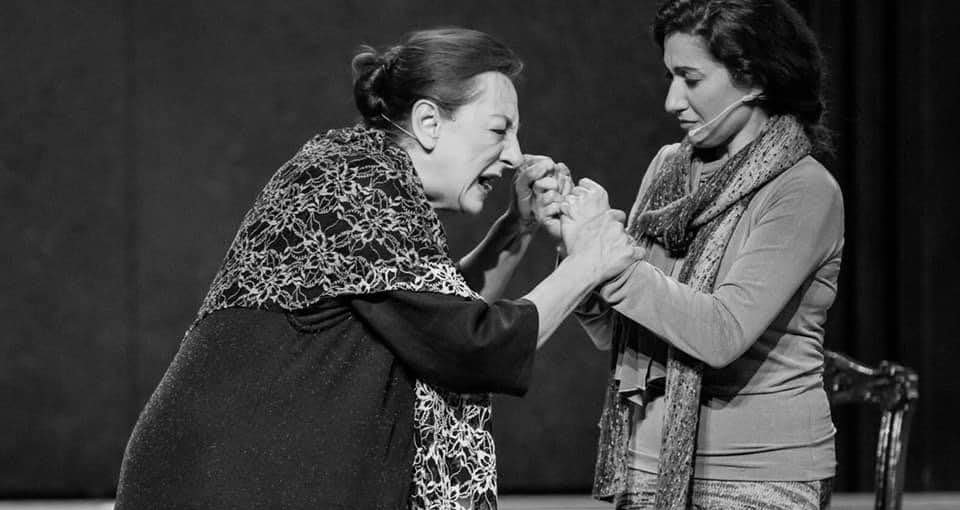 Η «Ευτυχία Παπαγιαννοπούλου» με την Αννίτα Σαντοριναίου επιστρέφει στη σκηνή του Δημοτικού Θέατρου Γιώργος Λυκούργος στη Λάρνακα (φώτο)