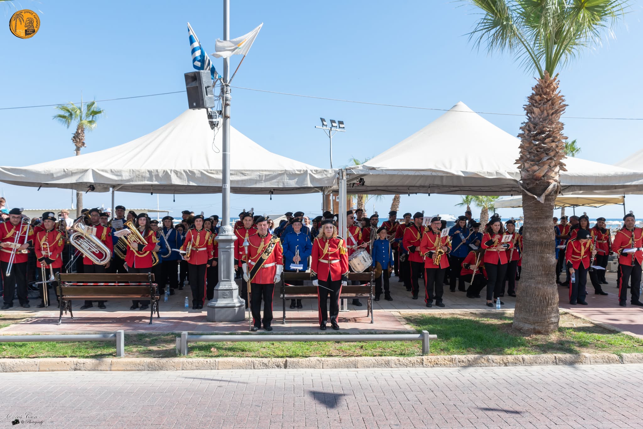 Για πρώτη φορά η μεγάλη φιλαρμονική του Δήμου μαζί με την παιδική φιλαρμονική, παρέλασαν σε ένα ενιαίο σχήμα (φώτο) Για πρώτη φορά η μεγάλη φιλαρμονική του Δήμου μαζί με την παιδική φιλαρμονική, παρέλασαν σε ένα ενιαίο σχήμα (φώτο)