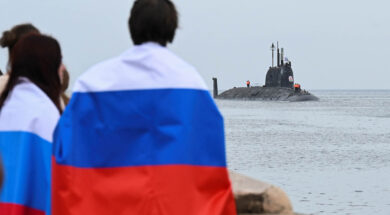 TOPSHOT-CUBA-RUSSIA-WARSHIPS