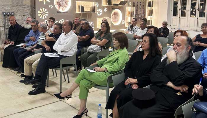 Πραγματοποιήθηκε η πρώτη διάλεξη στο Ελεύθερο Πανεπιστήμιο στην Αραδίππου
