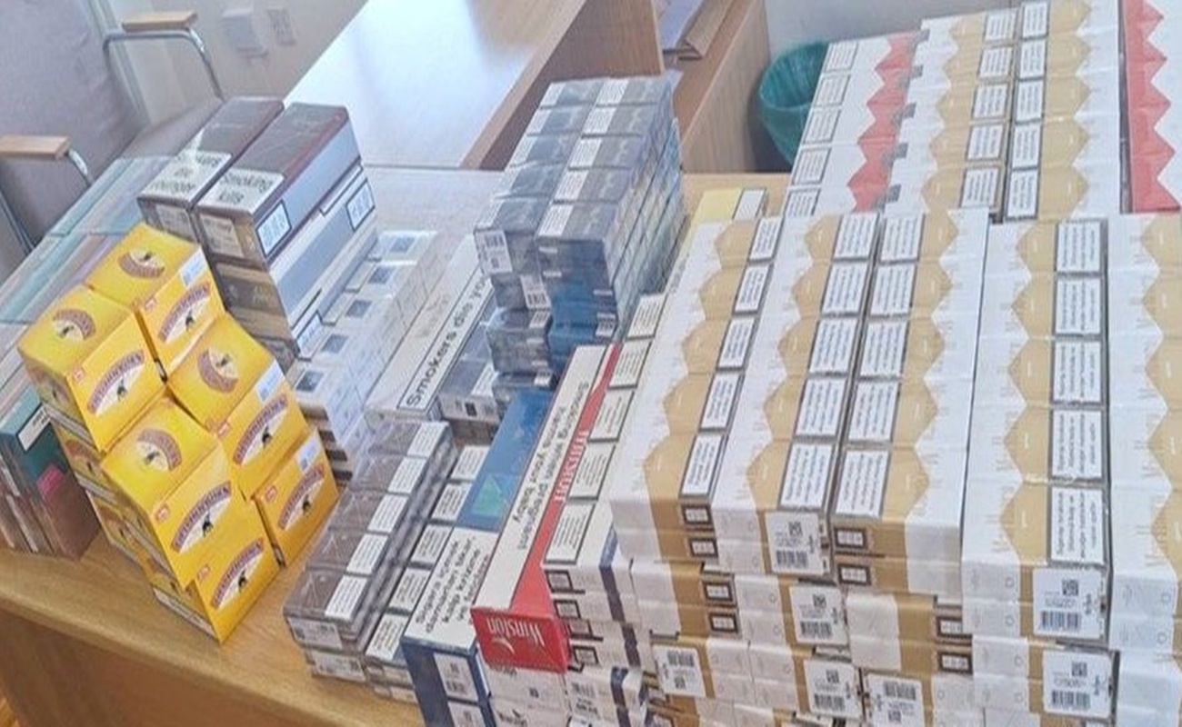 Την… πάτησαν 59χρονη και 63χρονος: Τους «τσάκωσαν» με δεκάδες καπνικά από τα κατεχόμενα, «τσουχτερά» τα πρόστιμα